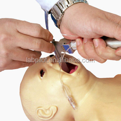 Simulación realista de la piel PALS maniquí de bebé recién nacido para auscultación y entrenamiento ECG