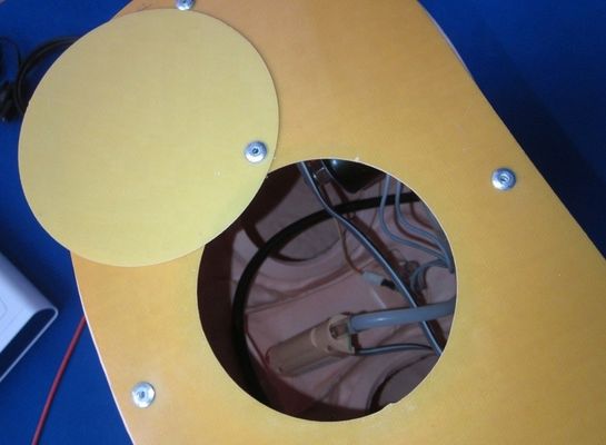 Modelo de entrenamiento de cateterismo uretral electrónico para hombres y mujeres